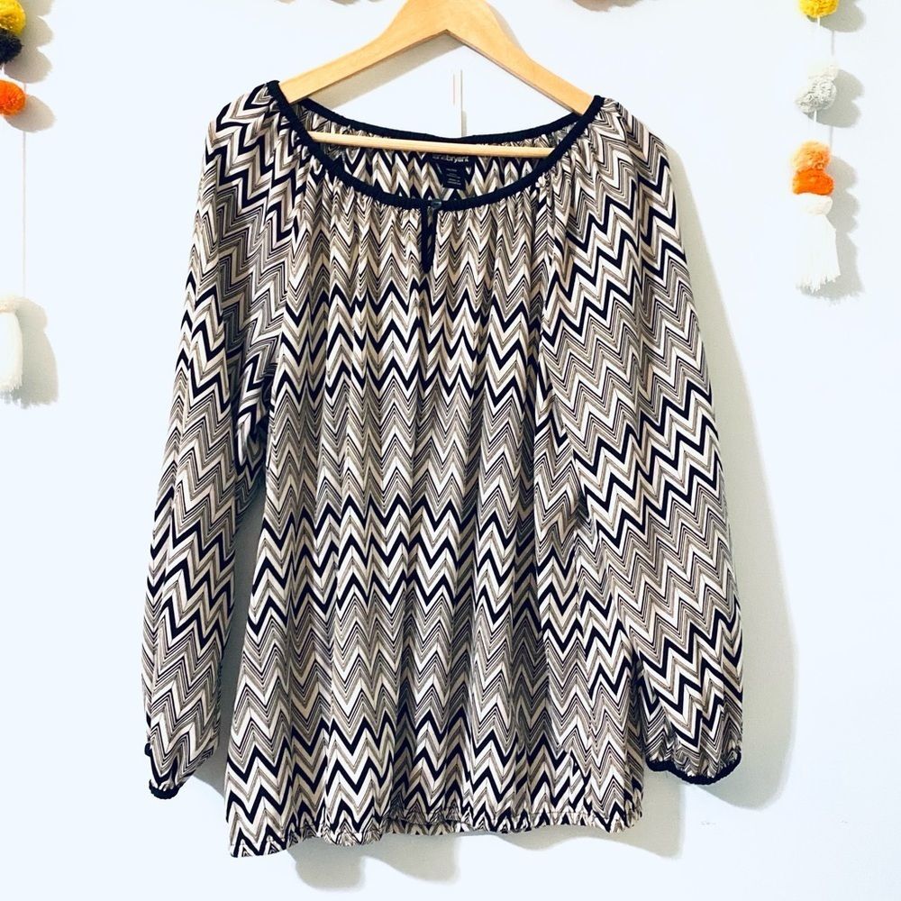 Lane Bryant Chevron Long Sleeve Keyhole Neckline Blouse